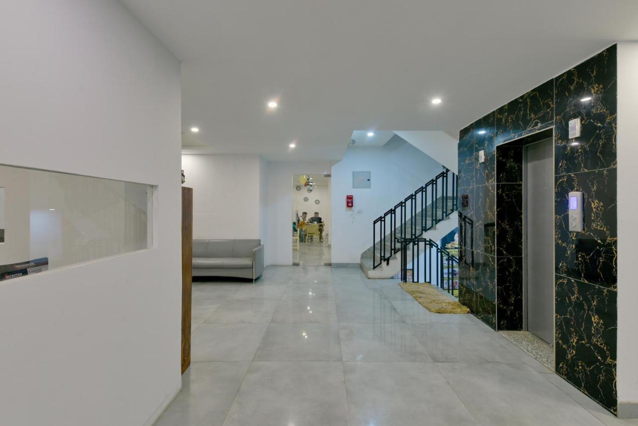Hotel Fortune Inn By F9 Hotels Νόιντα Εξωτερικό φωτογραφία