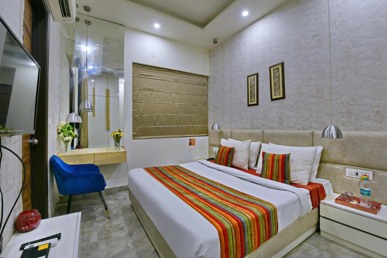 Hotel Fortune Inn By F9 Hotels Νόιντα Εξωτερικό φωτογραφία