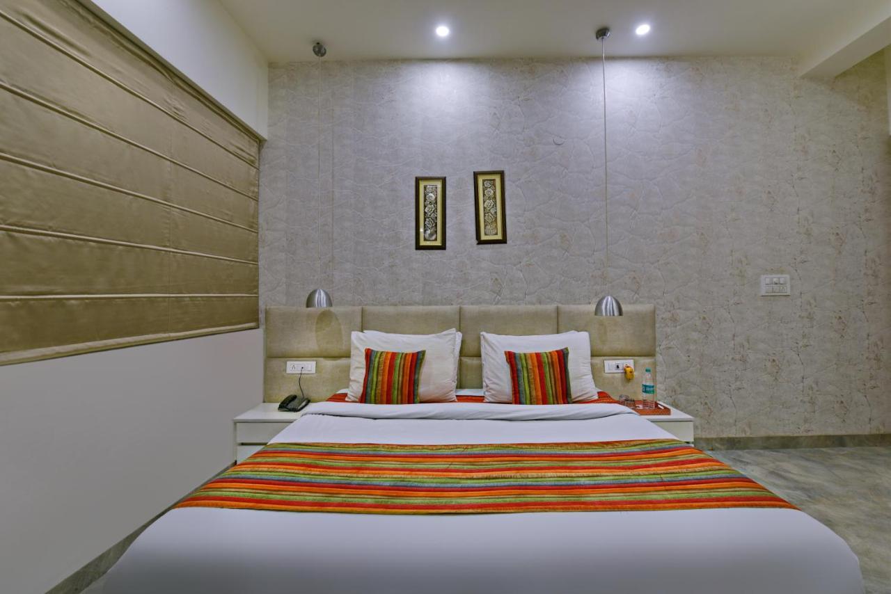 Hotel Fortune Inn By F9 Hotels Νόιντα Εξωτερικό φωτογραφία