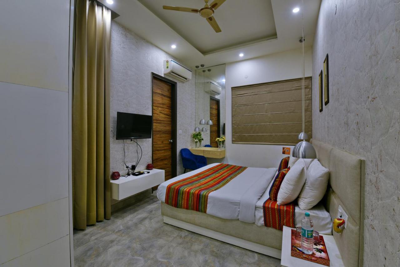 Hotel Fortune Inn By F9 Hotels Νόιντα Εξωτερικό φωτογραφία