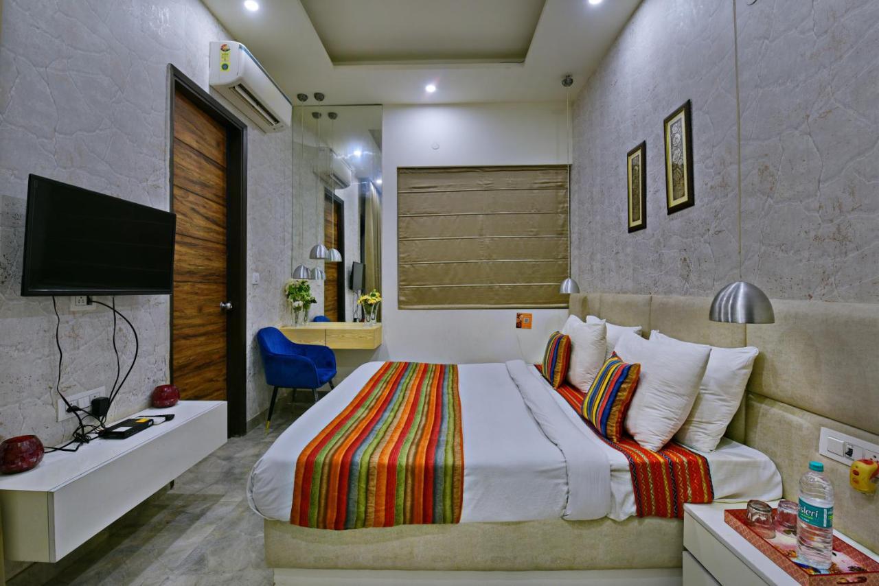 Hotel Fortune Inn By F9 Hotels Νόιντα Εξωτερικό φωτογραφία