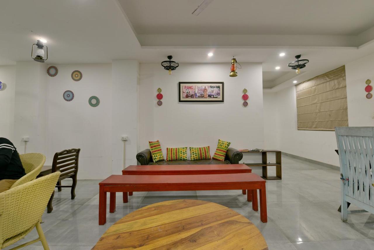 Hotel Fortune Inn By F9 Hotels Νόιντα Εξωτερικό φωτογραφία