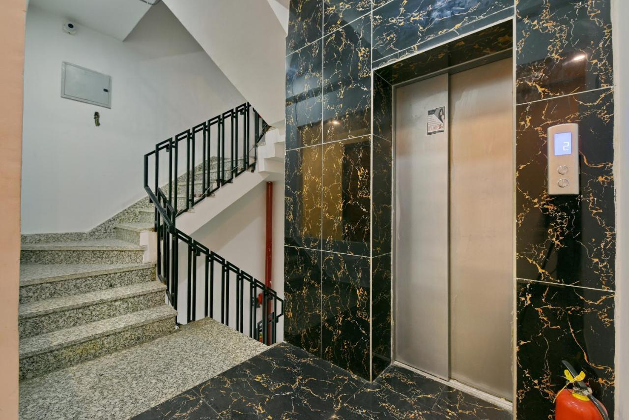 Hotel Fortune Inn By F9 Hotels Νόιντα Εξωτερικό φωτογραφία