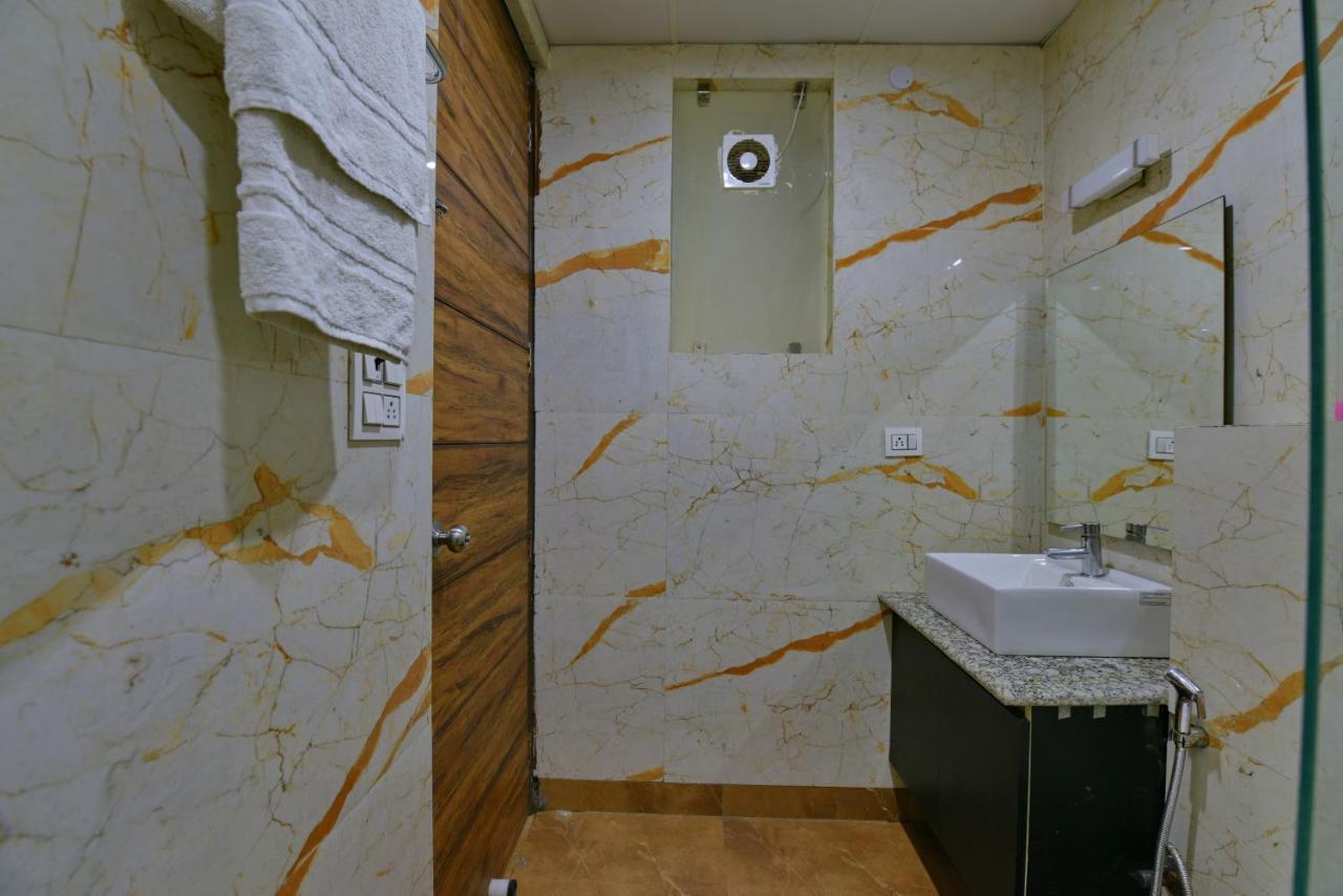 Hotel Fortune Inn By F9 Hotels Νόιντα Εξωτερικό φωτογραφία