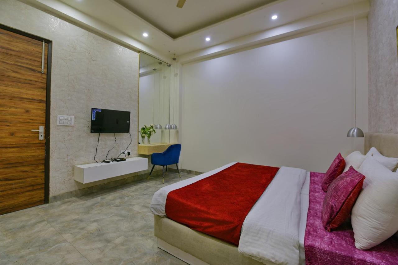 Hotel Fortune Inn By F9 Hotels Νόιντα Εξωτερικό φωτογραφία