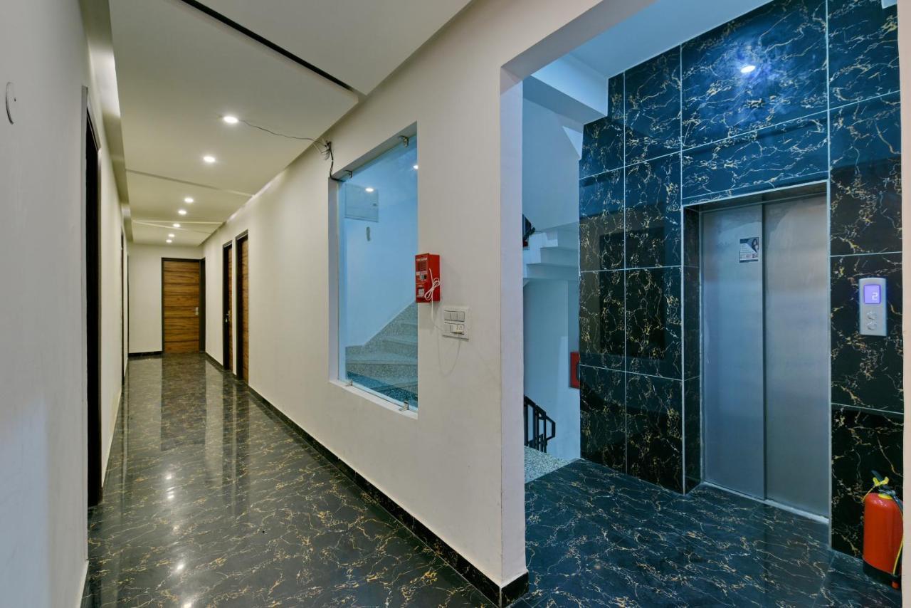 Hotel Fortune Inn By F9 Hotels Νόιντα Εξωτερικό φωτογραφία